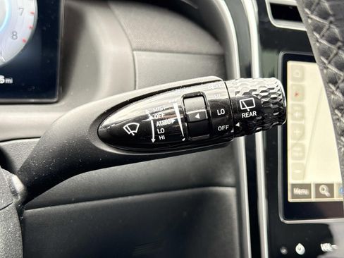 Used 2024 Hyundai Tucson Limited image 17
