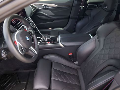 Used 2025 BMW M8 Competition AWD/4WD image 10