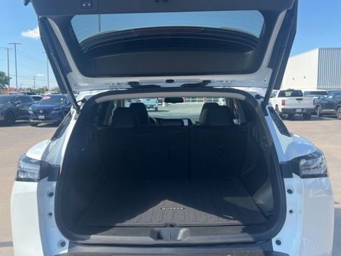 New 2025 Nissan Murano SL image 6