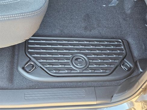 New 2026 RAM 1500 4x4 Crew Cab image 17