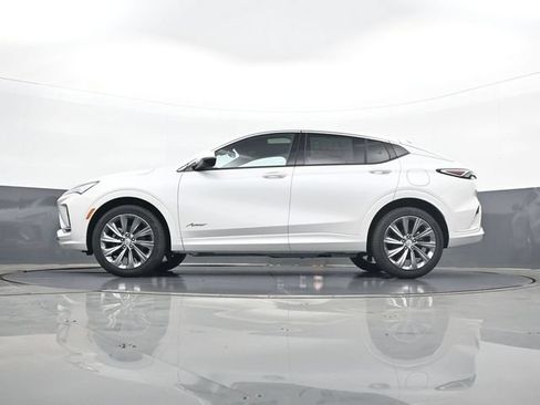 Used 2026 Buick Envista Avenir FWD image 28