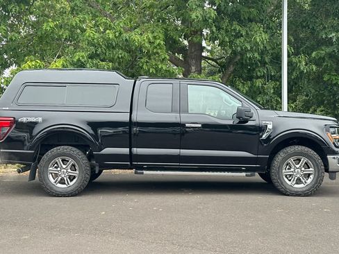 Used 2024 Ford F150 XLT AWD/4WD image 8