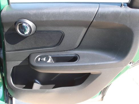 Used 2020 MINI Cooper Countryman FWD image 9