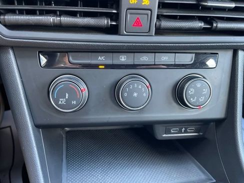 Used 2021 Volkswagen Jetta S FWD image 18