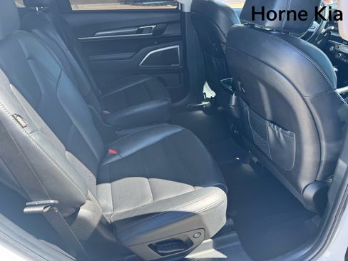 Certified 2024 Kia Telluride S w/ S Sunroof Package FWD image 27