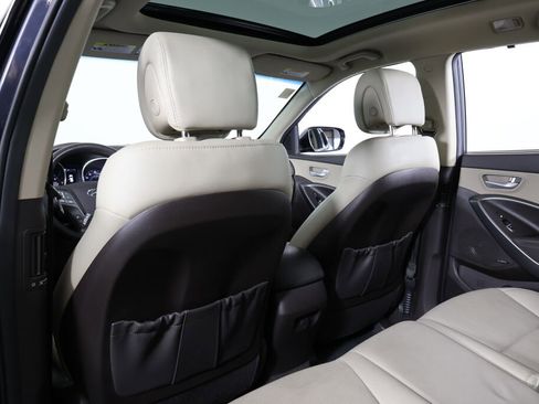 Used 2017 Hyundai Santa Fe Sport image 14