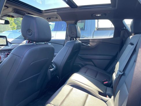 Used 2023 Chevrolet Blazer RS w/ Enhanced Convenience Package AWD/4WD image 3