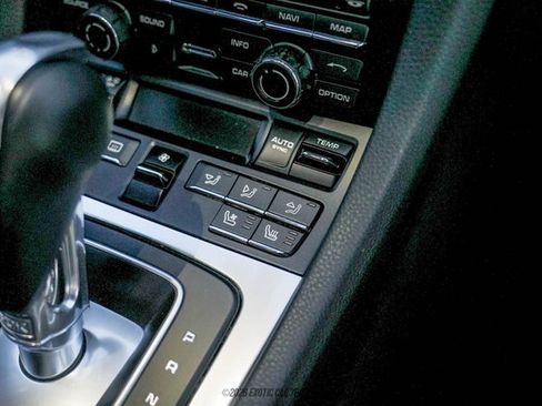 Used 2014 Porsche 911 Carrera image 38