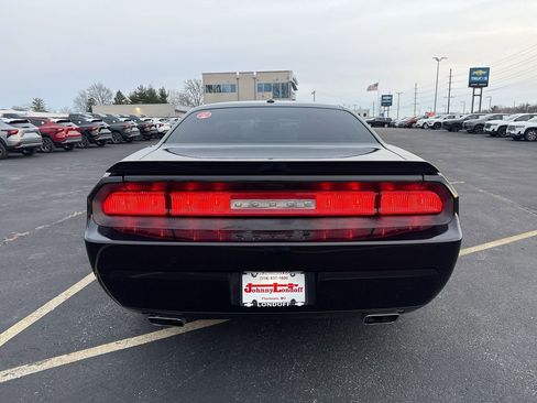 Used 2014 Dodge Challenger R/T image 20