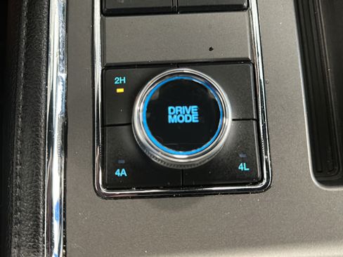 Used 2021 Ford Expedition Max XLT AWD/4WD image 33
