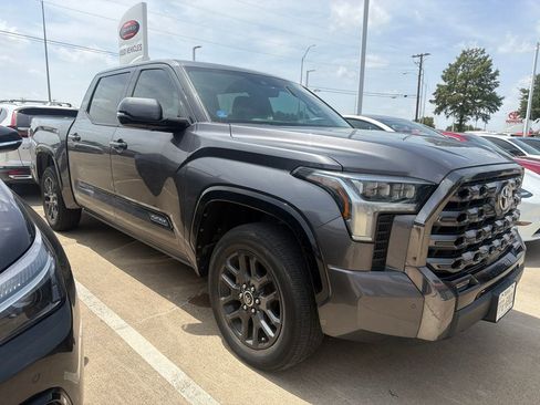 Used 2023 Toyota Tundra Platinum w/ Advanced Package AWD/4WD image 2