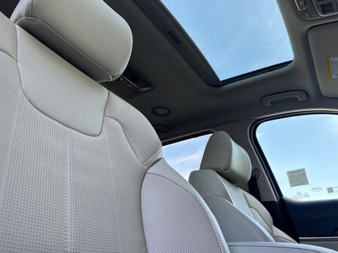 Used 2023 Kia Telluride SX FWD image 18