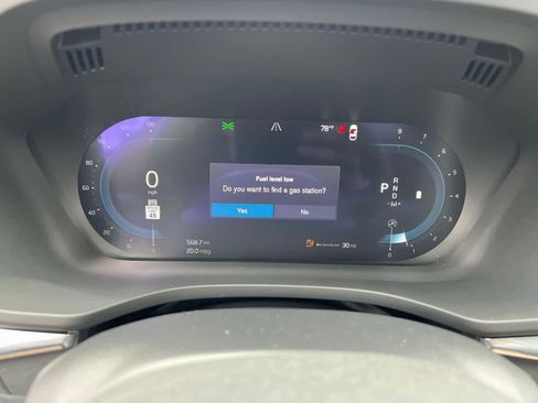 Used 2023 Volvo XC60 B5 Plus w/ Climate Package image 28