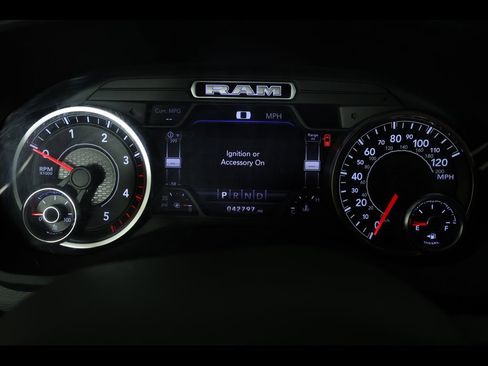 Used 2021 RAM 3500 Big Horn w/ Level B Equipment Group image 21