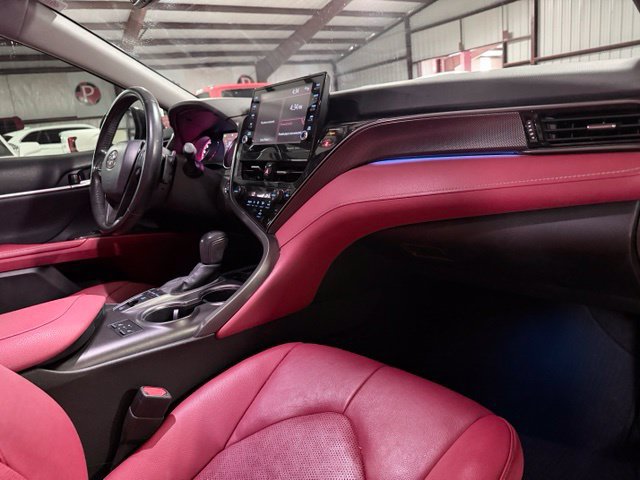 Used 2022 Toyota Camry XSE FWD image 12