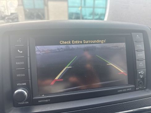 Used 2017 Dodge Grand Caravan SE w/ Power Window Group FWD image 14