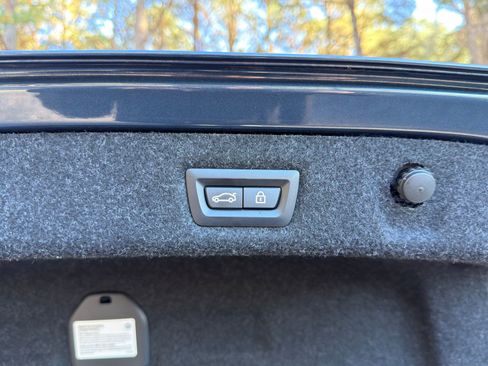 Certified 2023 BMW 540i w/ M Sport Package image 18