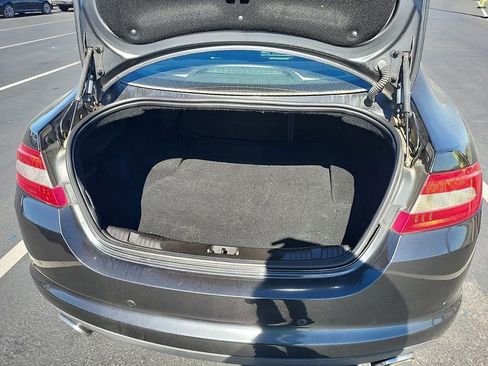 Used 2011 Jaguar XF Premium RWD image 5