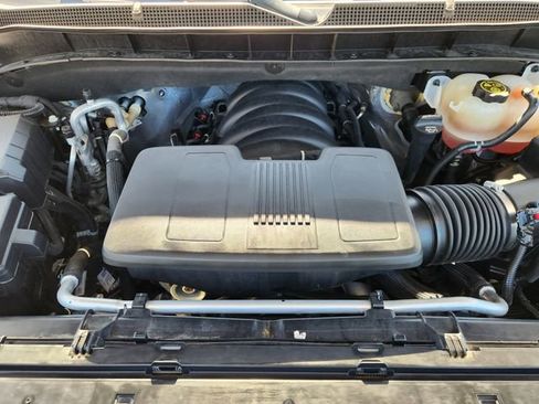 Used 2023 Chevrolet Suburban High Country AWD/4WD image 29