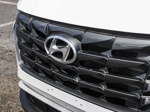 Used 2024 Hyundai Tucson SEL FWD image 4