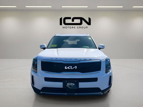 Used 2022 Kia Telluride EX w/ Towing Package image 2