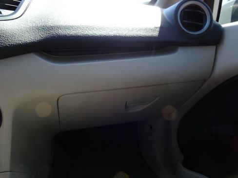 Used 2013 Ford Fiesta S w/ Convenience Pkg image 23
