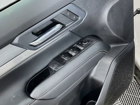 New 2026 GMC Terrain Elevation image 16