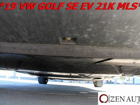 Used 2019 Volkswagen e-Golf SE w/ Driver Assistance Package image 52