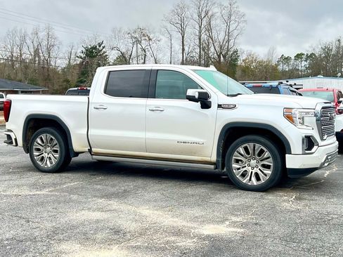 Used 2022 GMC Sierra 1500 Denali w/ Denali Premium Package image 22