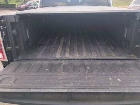 Used 2017 RAM 1500 Limited image 34