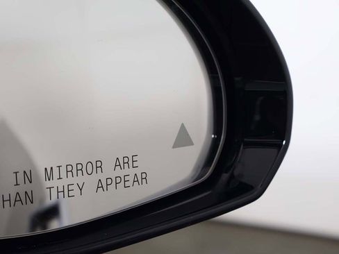 Used 2025 Mercedes-Benz E 450 4MATIC Sedan w/ Multicontour Seating Package image 40