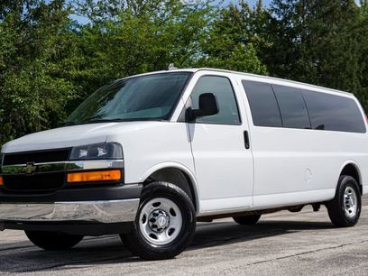 Used 2017 Chevrolet Express 3500 LT w/ LT Preferred Equipment Group