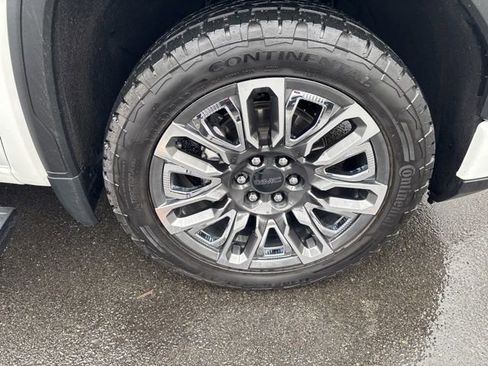 Used 2023 GMC Sierra 1500 Denali Ultimate image 38