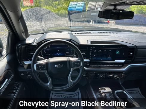 Certified 2026 Chevrolet Silverado 1500 RST w/ Dark Appearance Package AWD/4WD image 15