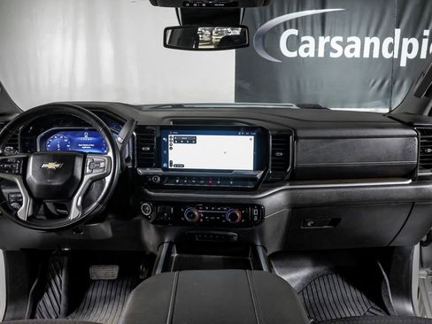 Used 2024 Chevrolet Silverado 2500 LT w/ Safety Package image 15