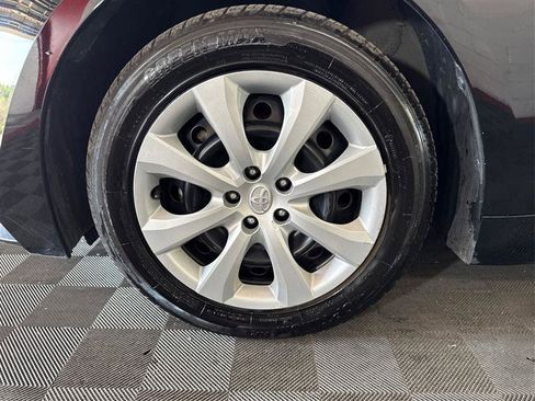 Used 2024 Toyota Corolla LE FWD image 27