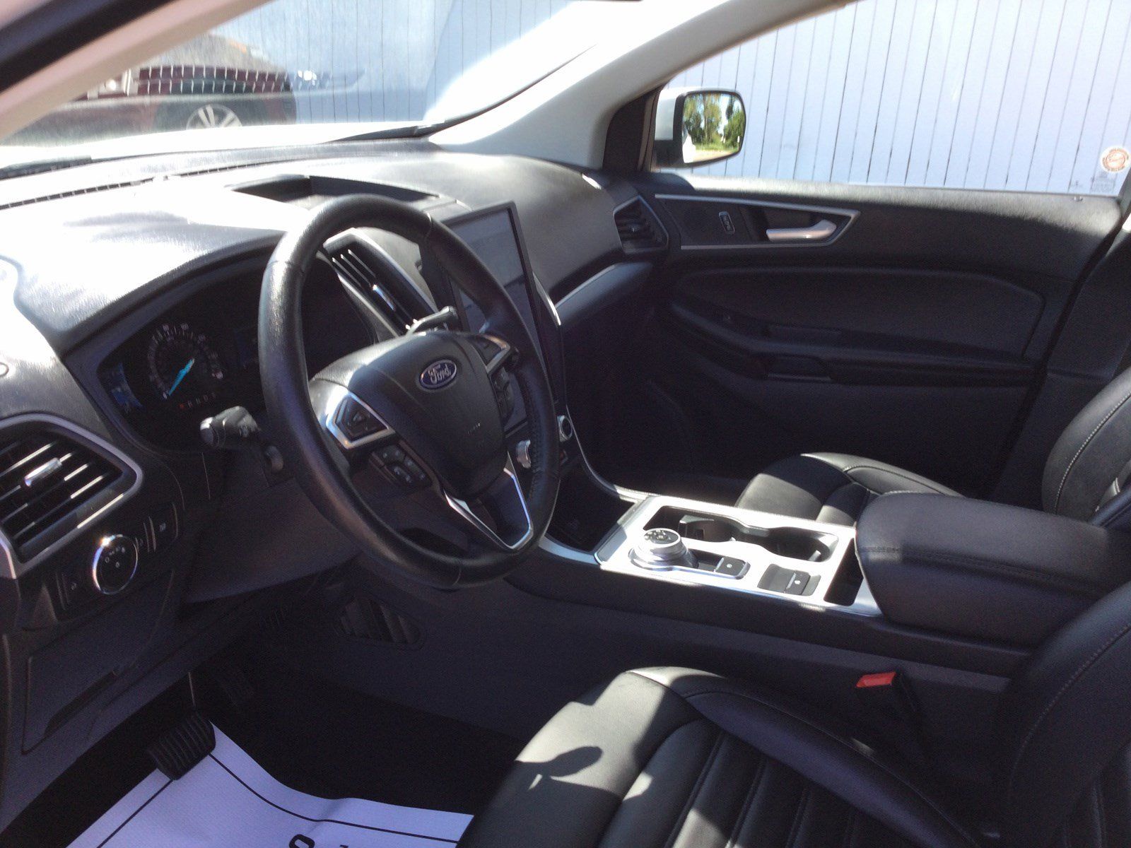 Used 2022 Ford Edge SEL AWD/4WD image 7