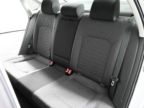 Certified 2021 Volkswagen Passat 2.0T S image 12