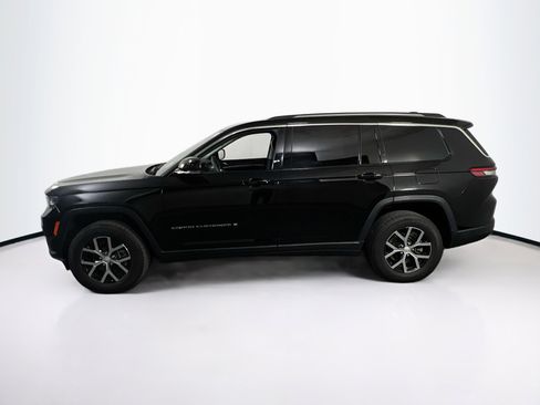 Used 2023 Jeep Grand Cherokee L Limited image 8