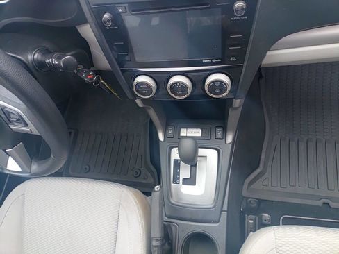 Used 2018 Subaru Forester 2.5i Premium w/ All-Weather Package image 13