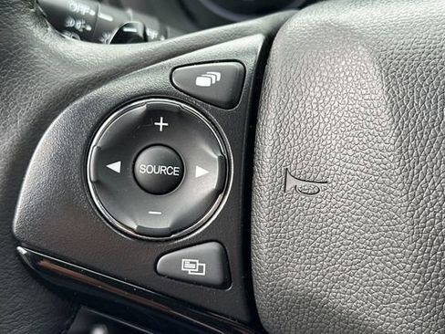 Used 2022 Honda HR-V Sport image 25