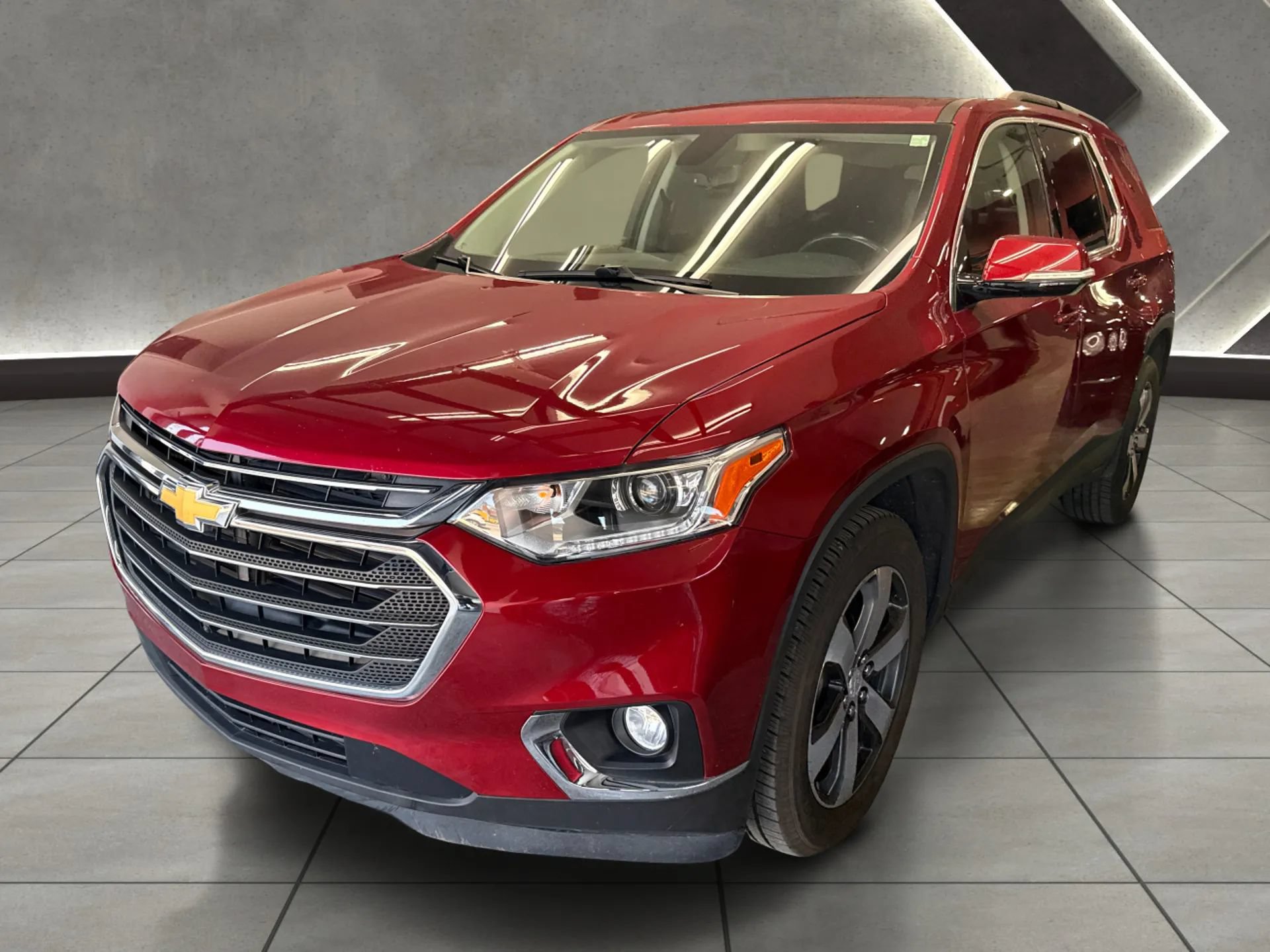 Used 2019 Chevrolet Traverse LT w/ LT Premium Package FWD image 7