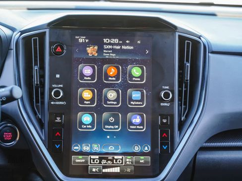 Certified 2024 Subaru Crosstrek 2.5i Limited w/ Crosstrek Mirror Package image 14