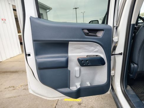 Used 2024 Ford Maverick XLT image 11