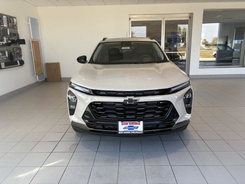 New 2026 Chevrolet Trax ACTIV w/ Sunroof Package image 5