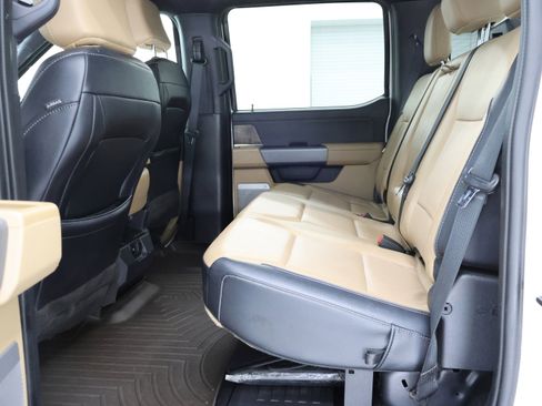 Used 2023 Ford F350 Lariat w/ FX4 Off-Road Package image 10