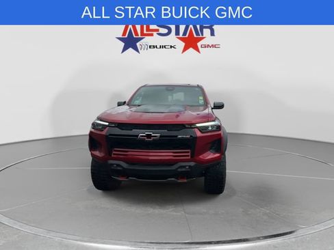 Used 2024 Chevrolet Colorado ZR2 w/ Technology Package AWD/4WD image 2