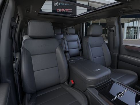 New 2026 GMC Yukon Denali w/ Sun & Power Step Package AWD/4WD image 16