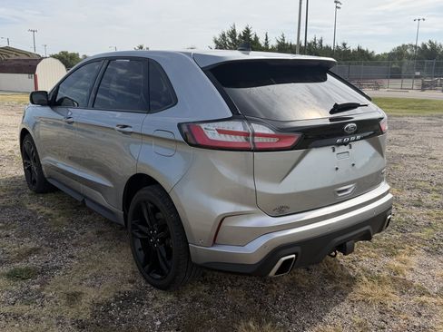 Used 2024 Ford Edge ST w/ Equipment Group 401A AWD/4WD image 11