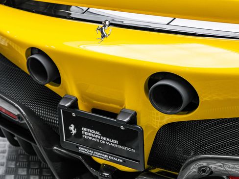Certified 2022 Ferrari SF90 Stradale image 20